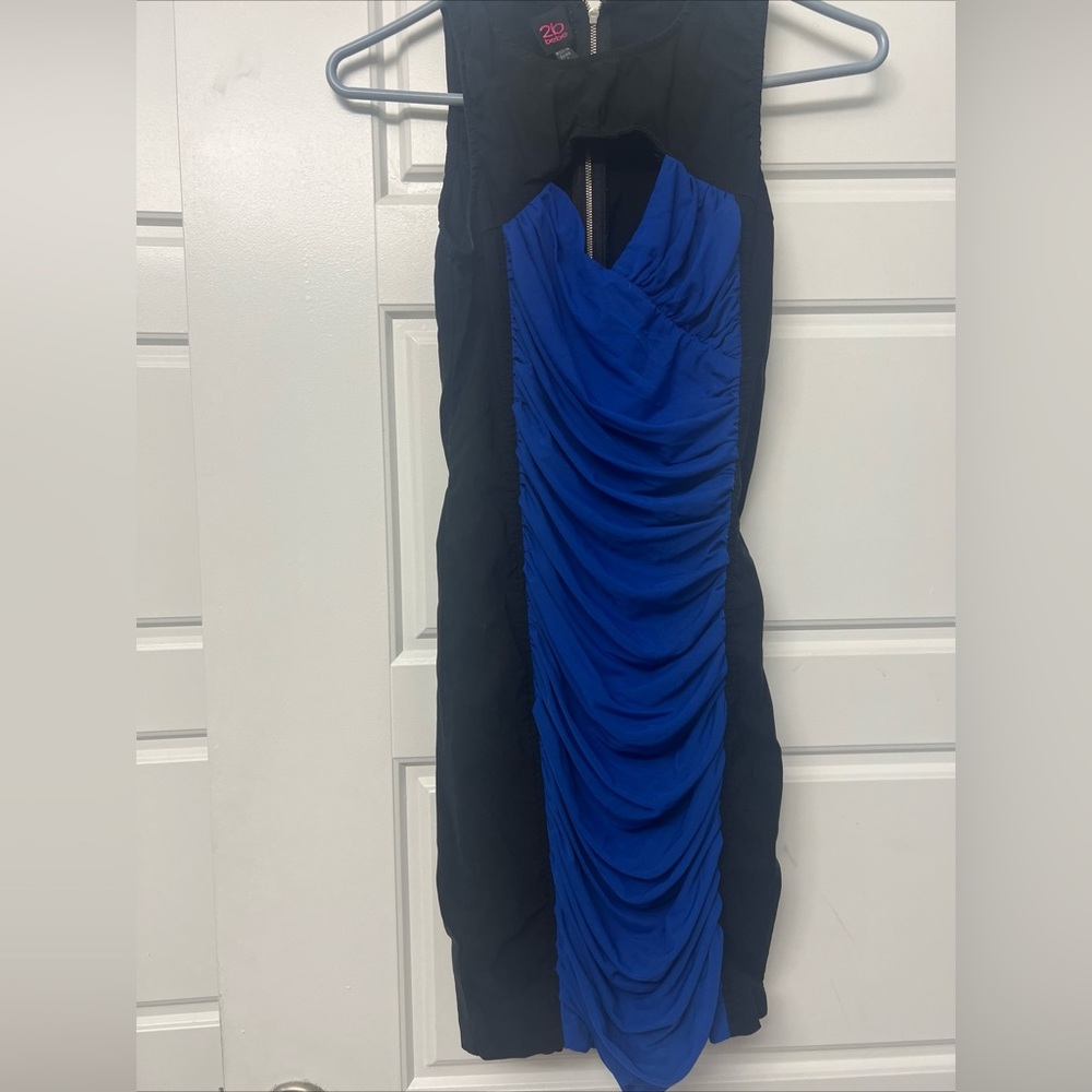 2b Bebe dress